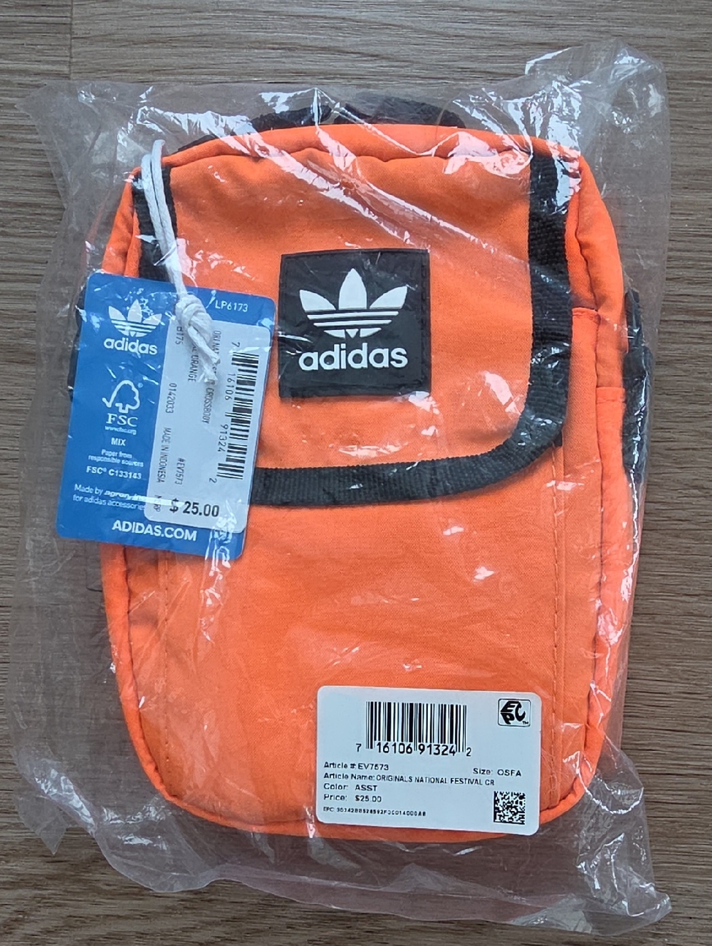 BN Adidas - Originals National Festival Crossbody Bag Orange color